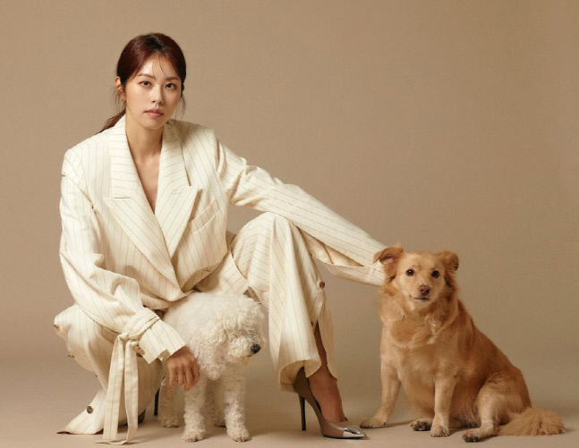 서동주가 공개한 가족사진.."사지 말고 입양하세요"