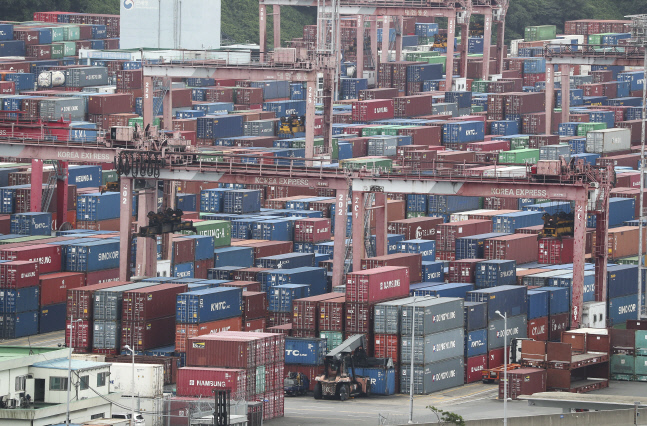 7월 무역수지 46억7000만달러 적자…14년만에 4달 연속 적자