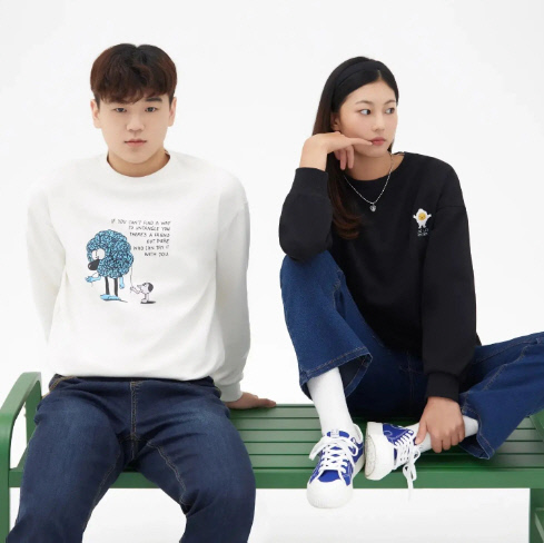 이 투샷 얼마만? 송지아X윤후, 의류 모델 변신 "정변의 정석"[★SNS]