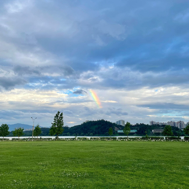 yejinhand_296603702_528627129060533_5176677847878946179_n