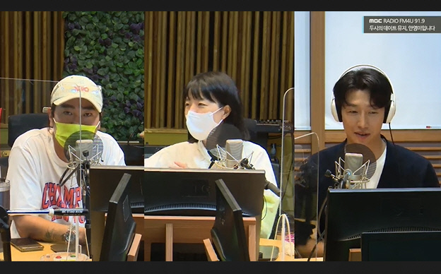 강기영 "우영우 촬영장에 장모님 커피차 선물..유부남인 거 공개돼"('두시의데이트')