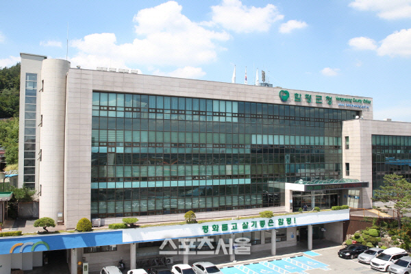 함평군, “어르신 운전면허증 반납 하면 할인카드 드려요”