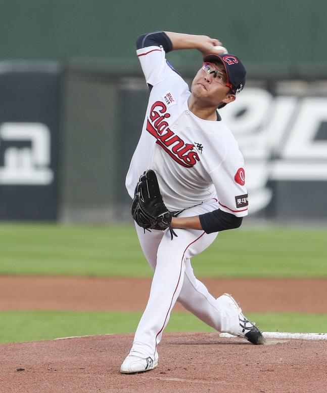 악수된 4일 간격 등판과 사라진 파트너, 조급한 롯데 박세웅 카드 실패[SS사직in]