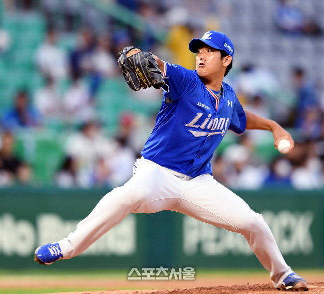 [포토] 역투하는 삼성 이상민