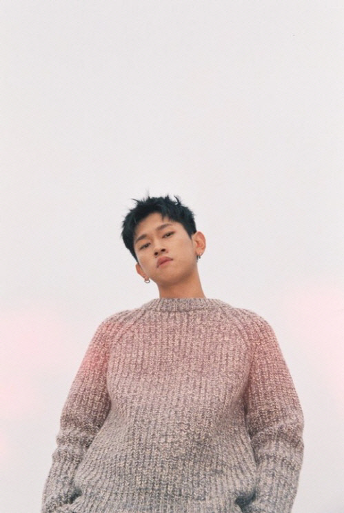 조이 꽃신 신었다!…크러쉬, 오늘(11일) 소집해제