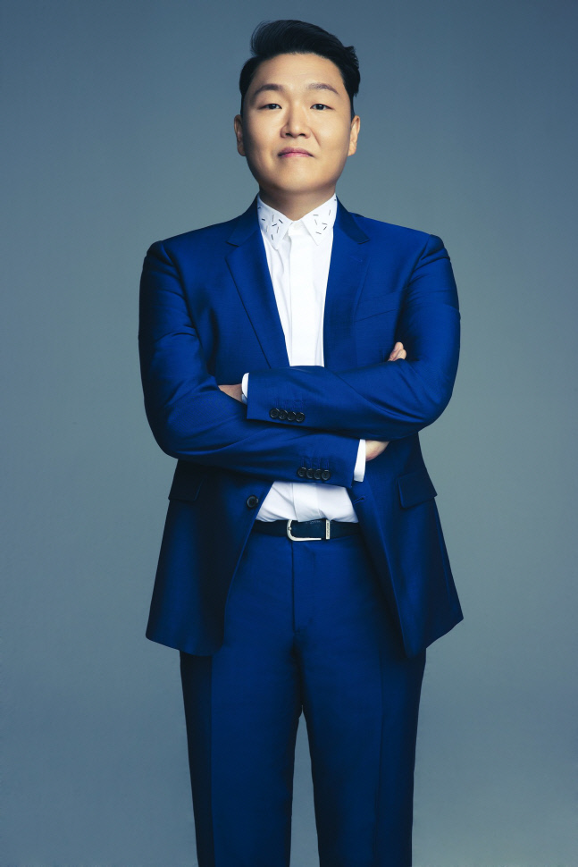 싸이, 집중호우 이재민 위해 1억원 기부