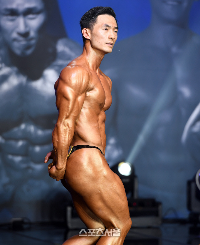 \'체지방 0\' 강준명, 온몸이 근육인 2022 WNGP 안산 머슬 그랑프리!\' [포토]