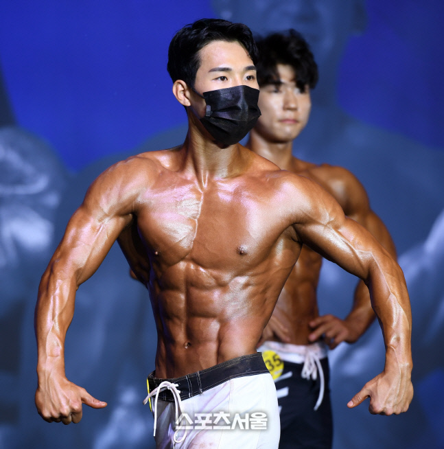 [포토]이병민, 떡 벌어진 어깨 좀 보소! (2022 WNGP 안산)