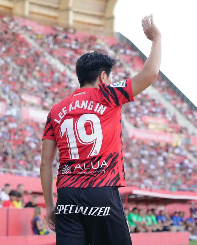 300642694_10158979264502717_2906055106824416464_n