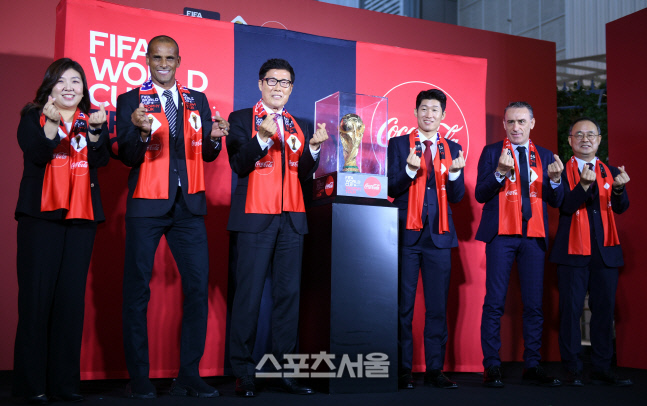 [포토] 오리저널 월드컵 트로피 한국 상륙