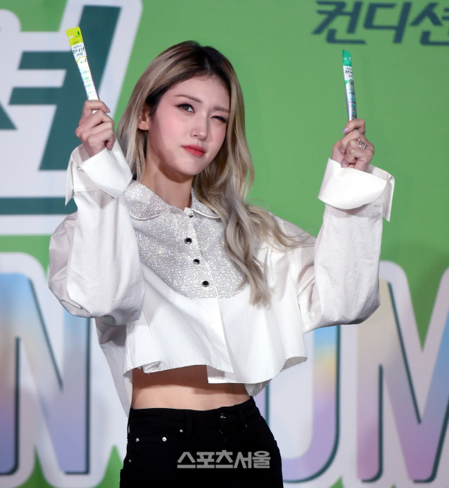 [포토] 전소미 '심쿵 윙크'