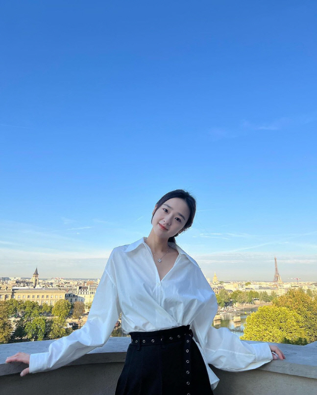 '9살 연상♥' 손연재, 결혼하더니 성숙美 물씬…파리 허니문 즐기는 새신부[★SNS]