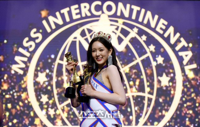[포토] 김도영, 2022 미스 인터콘티넨탈 위너 차지