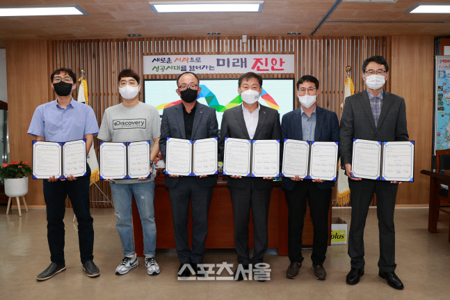 사본 -08-31 진안군 관내 건축사 업무협약식 (1)