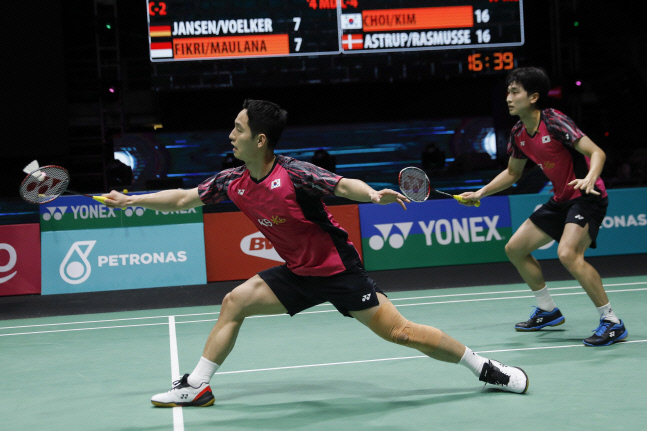 韓배드민턴 여자 전성시대...남자는 왜 힘 못쓰나