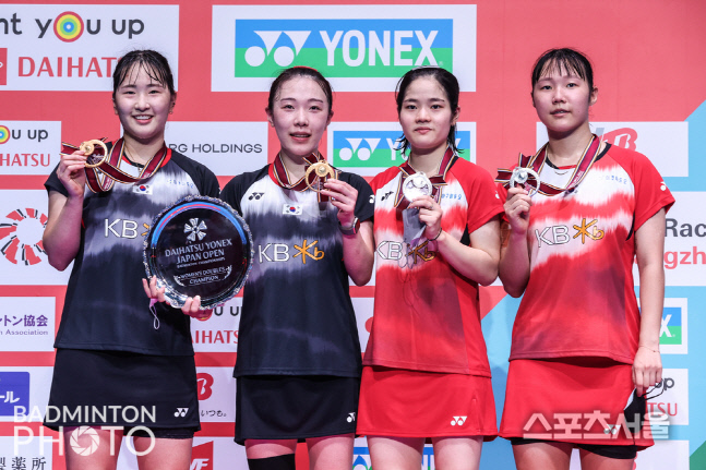 김혜정-정나은 백하나-이유림