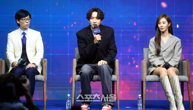 [포토] 유재석-이광수-권유리 '버텨야 산다'