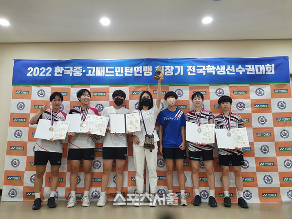 화순고 배드민턴, 중고연맹회장기 여고부 복식 우승