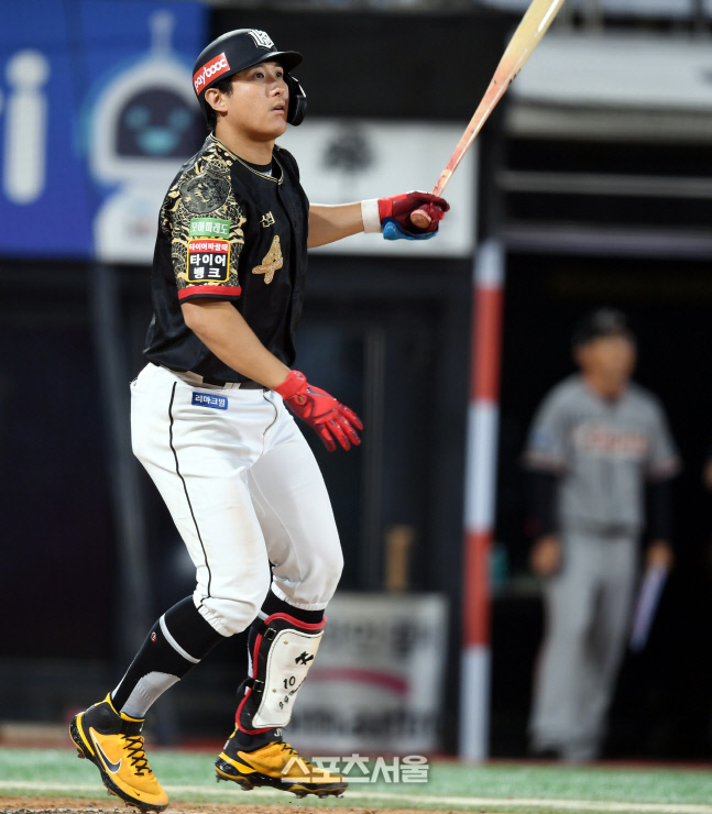 [포토] 황재균 '잡히면 안돼'