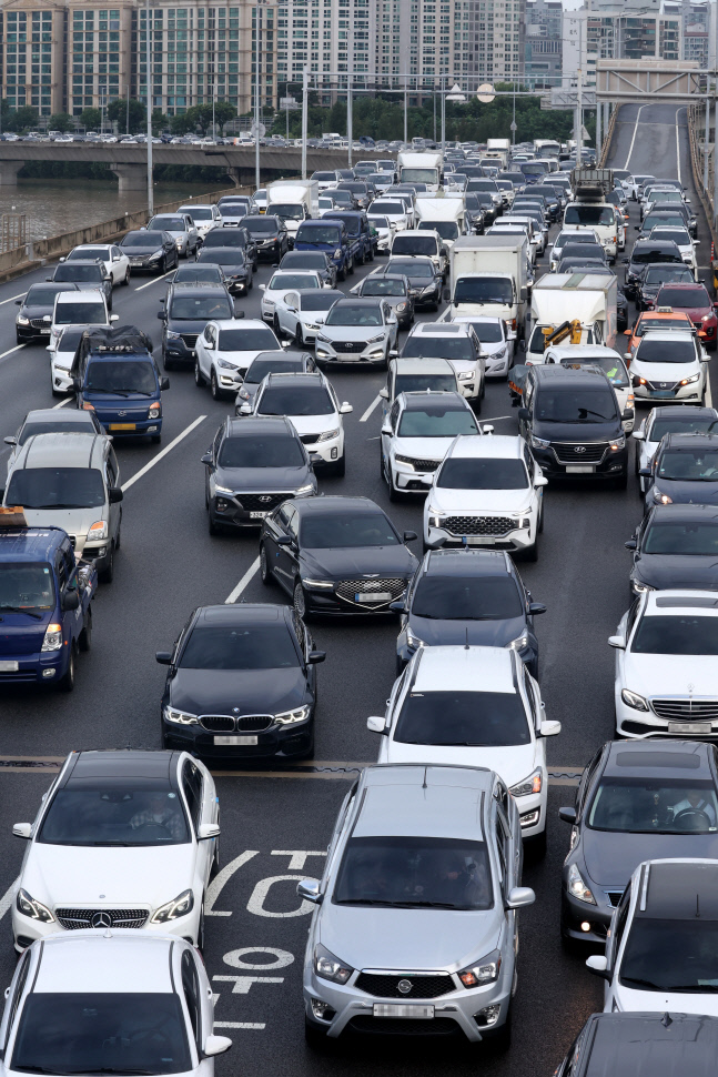 추석 장거리 운전 앞두고 차량 점검 체크 필수!