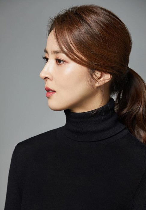 "이상한 오빠야들 조심, 네에?" 한혜진, 작가가 보낸 커피차에 감동[★SNS]