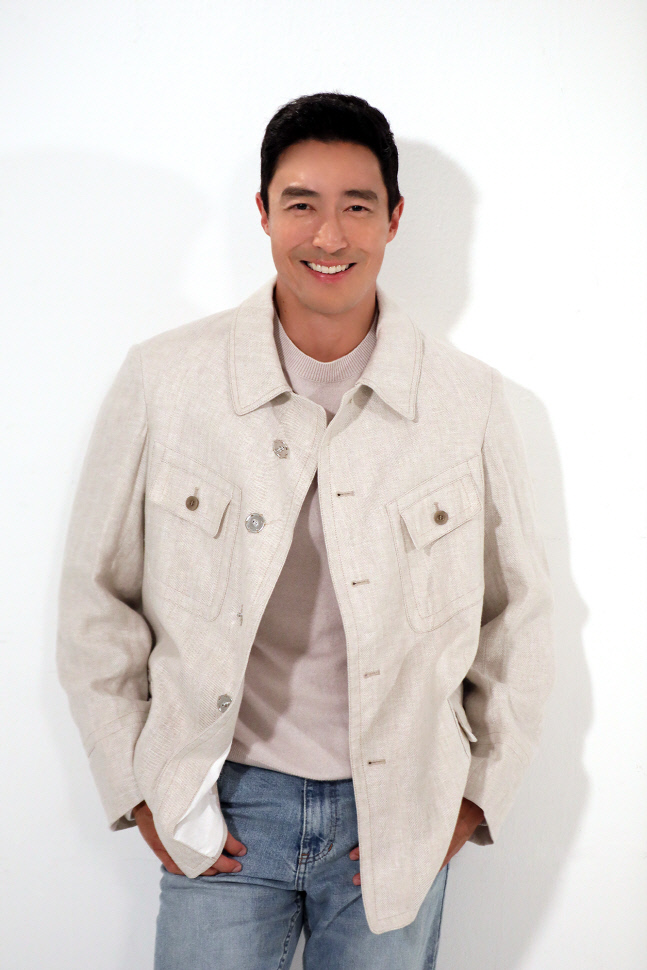 06 공조2 인터내셔날_다니엘 헤니 매체