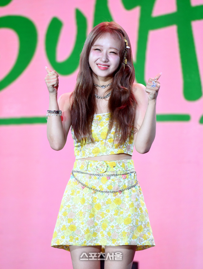 [포토] 최유정 '앨범 제목은 할아버지가 그리신 해바라기가 모티브'