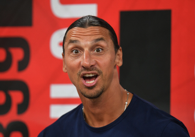 "나보다 강한 선수 봐야 은퇴" 즐라탄의 여전한 자신감