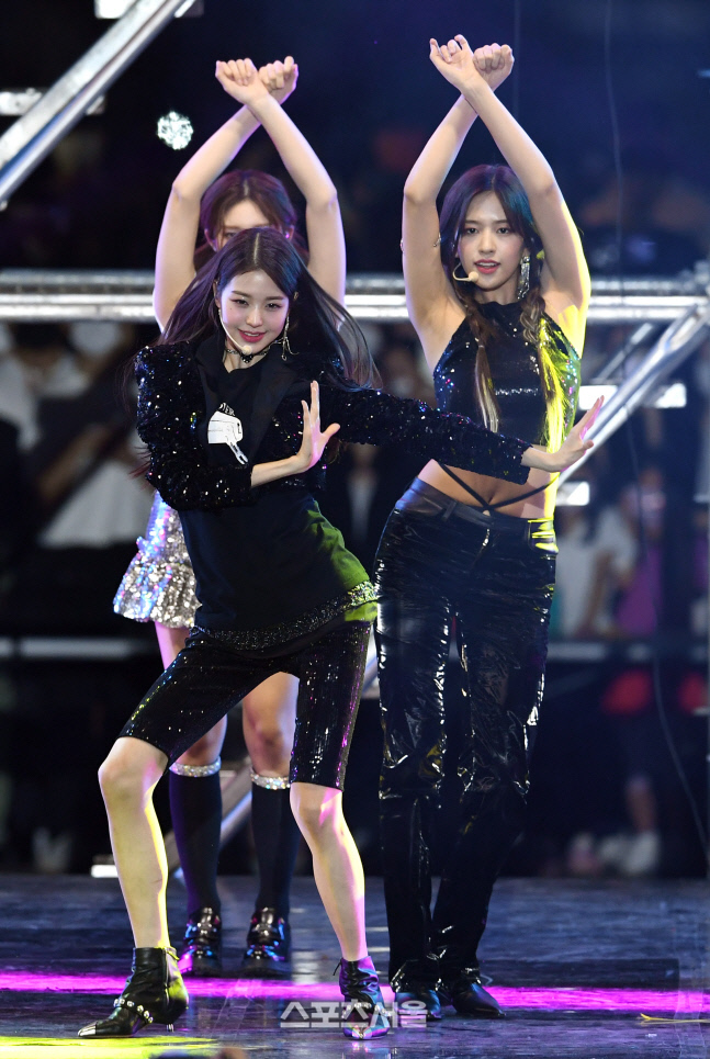 [포토]청년의 날 콘섵, 아이브 장원영-안유진