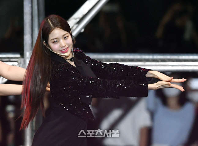 [포토]아이브 장원영, 아름다운 미소로