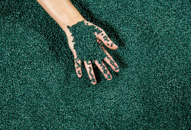 BMW 그룹, 2025년 해양 폐기물 재활용 플라스틱 부품 적용