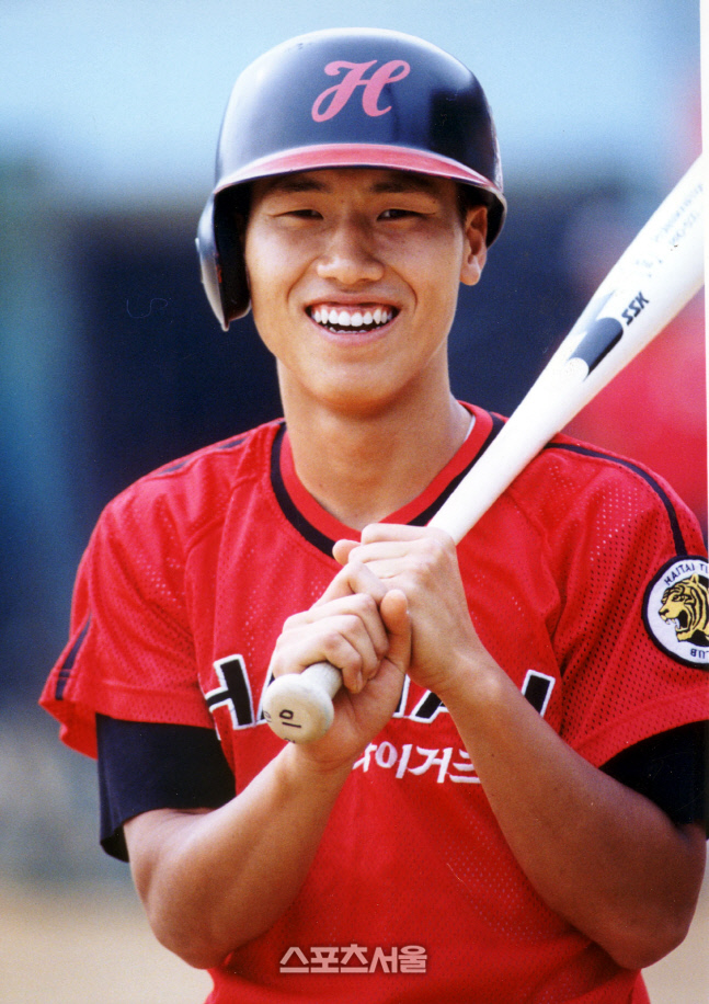 '장성호→김원형·박한이' KBO레전드 투표 41~50위 발표