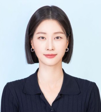 이현이, 완벽 증명사진 공개..'면접 프리패스상'