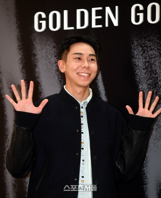 [포토] 래퍼 로꼬 '웃음 가득'