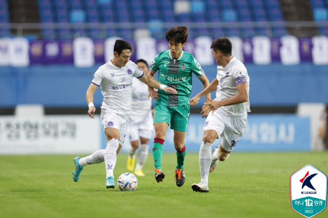 한 팀만 웃는다…이우형 "무승부 NO" VS 이민성 "우리 경기력 우선[현장인터뷰]