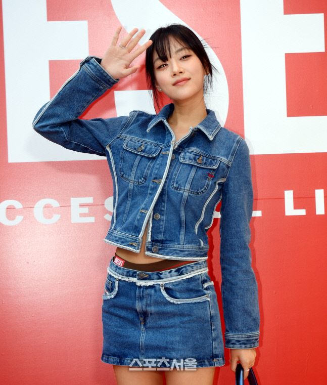 [포토] 비비 '반가워요'