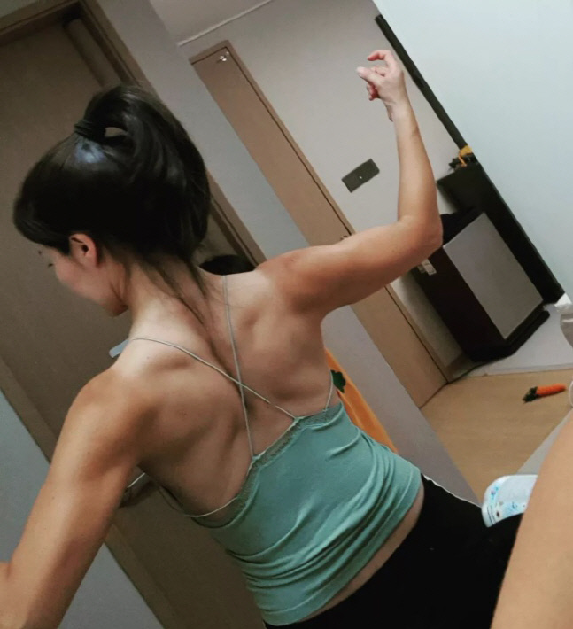 '당연하지 퀸' 이지현, 성난 등 근육이 있다니.. 청순미에 가려졌던 탄탄 몸매