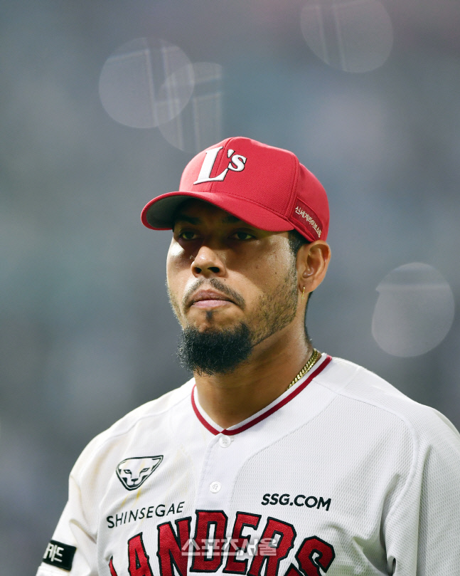 7이닝 1실점 폰트 '우리팀은 아직 무득점'[포토]