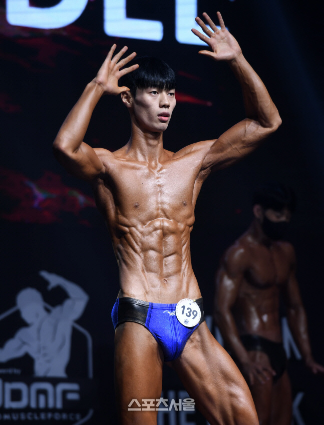 [포토]이준혁, 퍼포먼스도 최고! (제니스 NPCA)