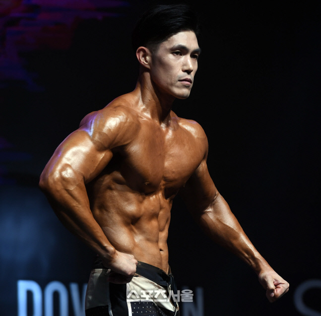 [포토]피지크 박준범, 날렵한 피지크 가이! (제니스 NPCA)