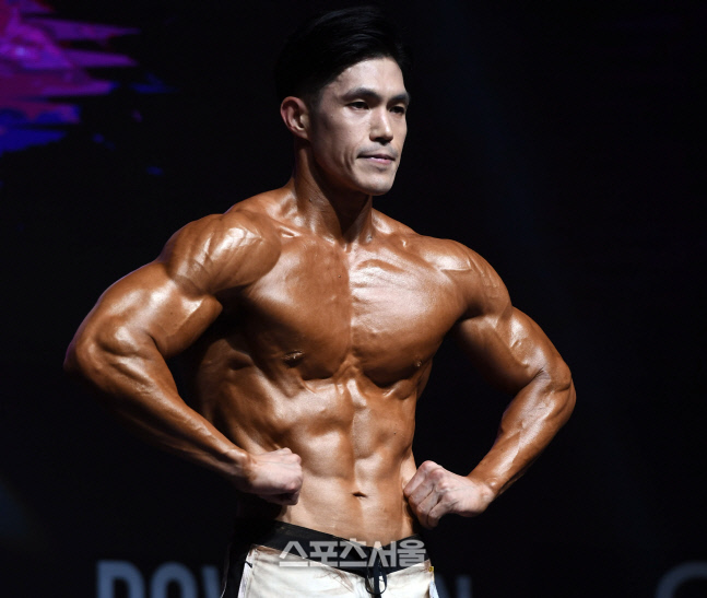 [포토]피지크 박준범, 천하장사가 따로 없네~~ (제니스 NPCA)