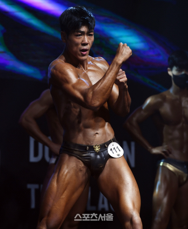 [포토]노비스 스포츠모델 김관우, 마무리는 복싱 콘셉트로~ (제니스 NPCA)