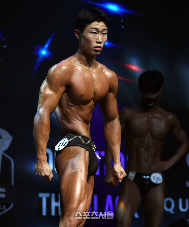 [포토]노비스 스포츠모델 이시훈, 무대 위에 우뚝 선 사나이!. (제니스 NPCA)