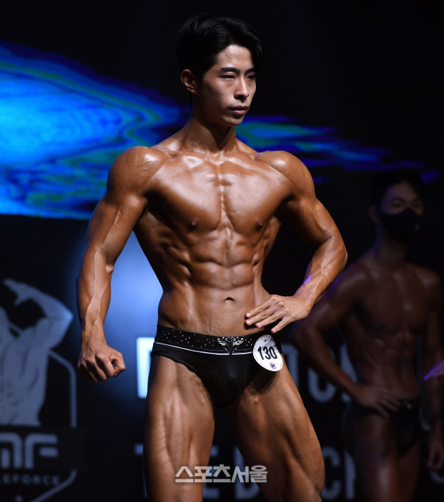 [포토]유호진, 눈을 뗄 수가 없는 완벽라인! (제니스 NPCA)