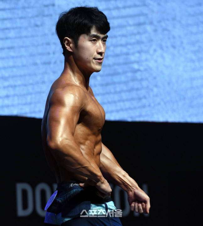 [포토]피지크 전종환, 옆태도 최고! (제니스 NPCA)