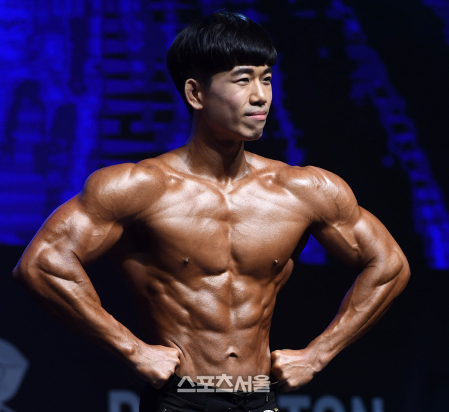 [포토]피지크 배진수, 완전 역삼각형이네! (제니스 NPCA)