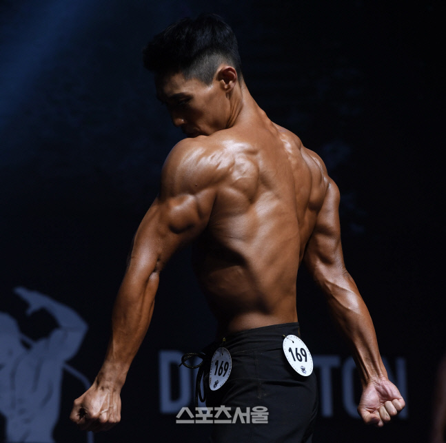 [포토]장윤서, 살아있는 예술이라는 말밖에... (제니스 NPCA)