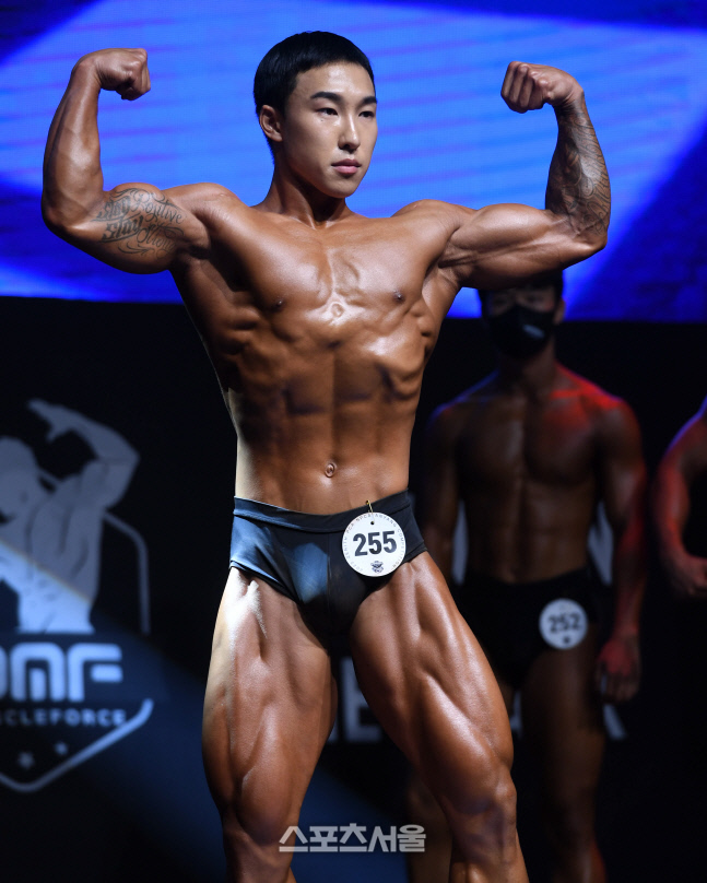 [포토]정준혁, 클랙식 피지크 강자의 위용! (제니스 NPCA)