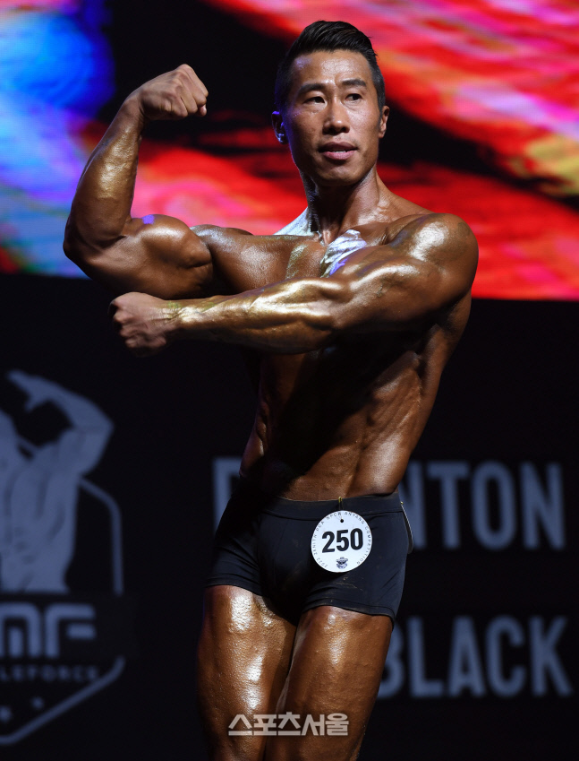 [포토]신승원, 퍼포먼스가 기가 막혀! (제니스 NPCA)