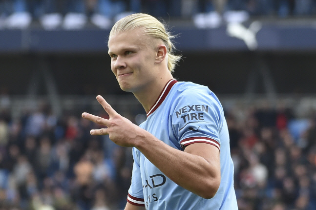 8경기서 '해트트릭 3회' 홀란, 이미 호날두와 동률…미친 페이스